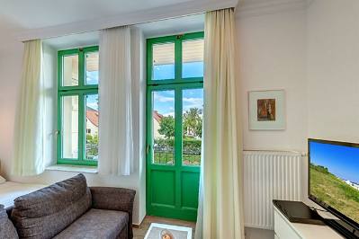 K��chenzeile und E��platz